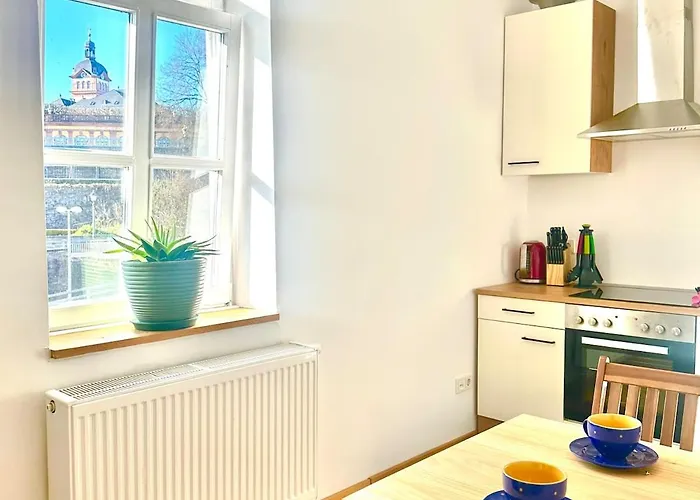 Castle View Apartment 3